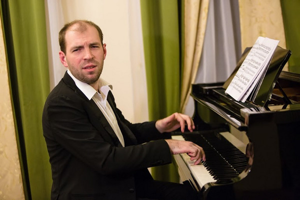 В Оренбурге выступит знаменитый пианист